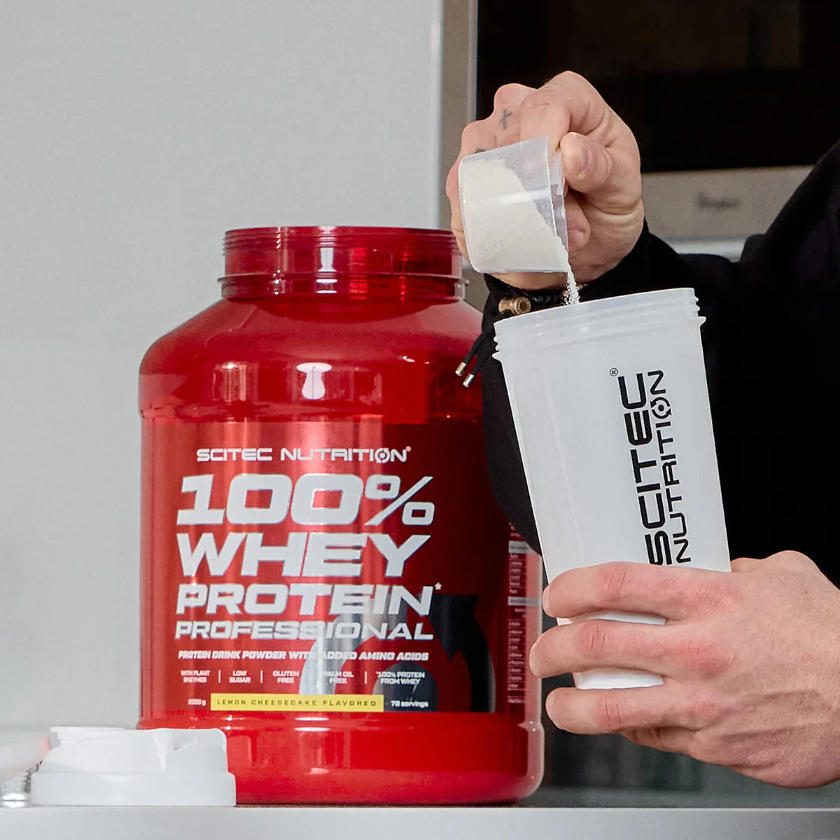 Scitec Nutrition 100% Whey Protein Professional 2.35 kg